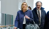 Marine Le Pen on her arrival on Monday morning at the court in Paris. Photo Stephanie Lecocq / Reuters 