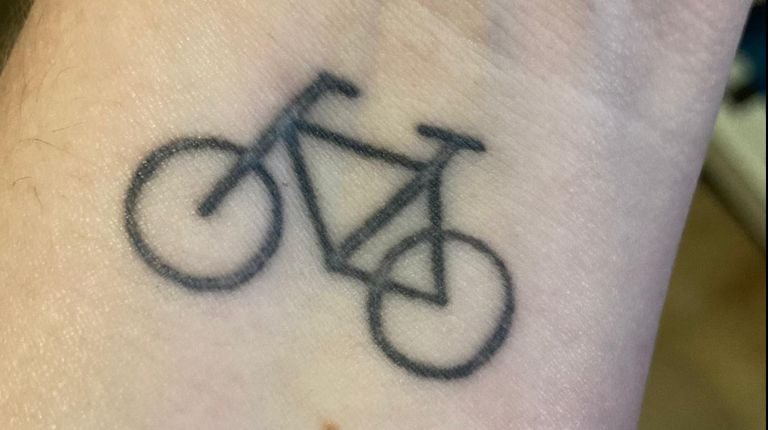 The tattoo on Lonnekes wrist (private photo). 
