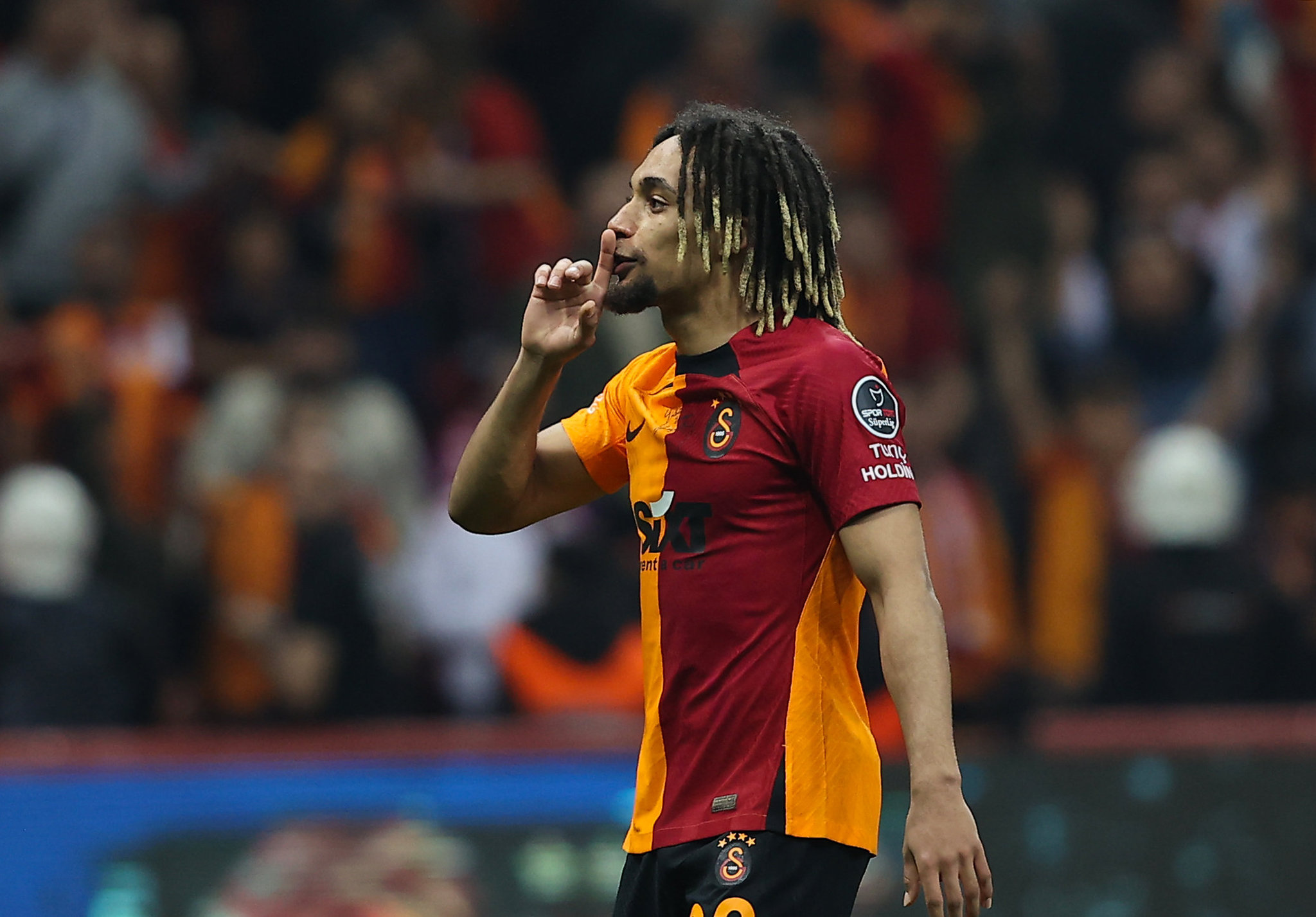 Transfer news: Fenerbahce from the former Galatasaray Hook!