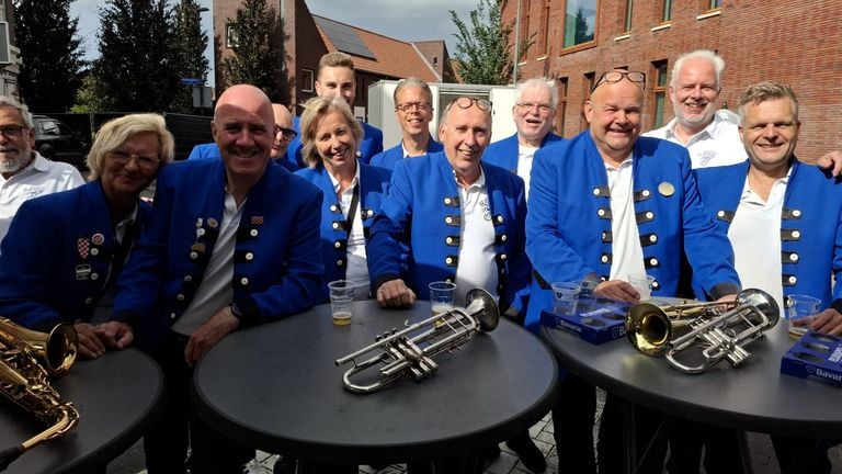 Mop Orchestra De Joekels from Boxmeer (photo: Leon Voskamp).