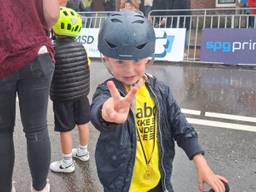 https://api.omroepbrabant.nl/img/f/$width$/$height$/0.47/0.32/bwvkawevchjvzc80nzi4ndy0lmpwz9zdj0ymde5lta3lta3jnn0ptiwmdetmdetmdet lm0ewmcuzqtawizzzt0ymdqwltaxlaxtaxvdddajtnbmdalm0ewmfomc3i9yizcd1yjnnpzz1gamnem1vzv1lontberberldhnjjjcvhjjvdunune