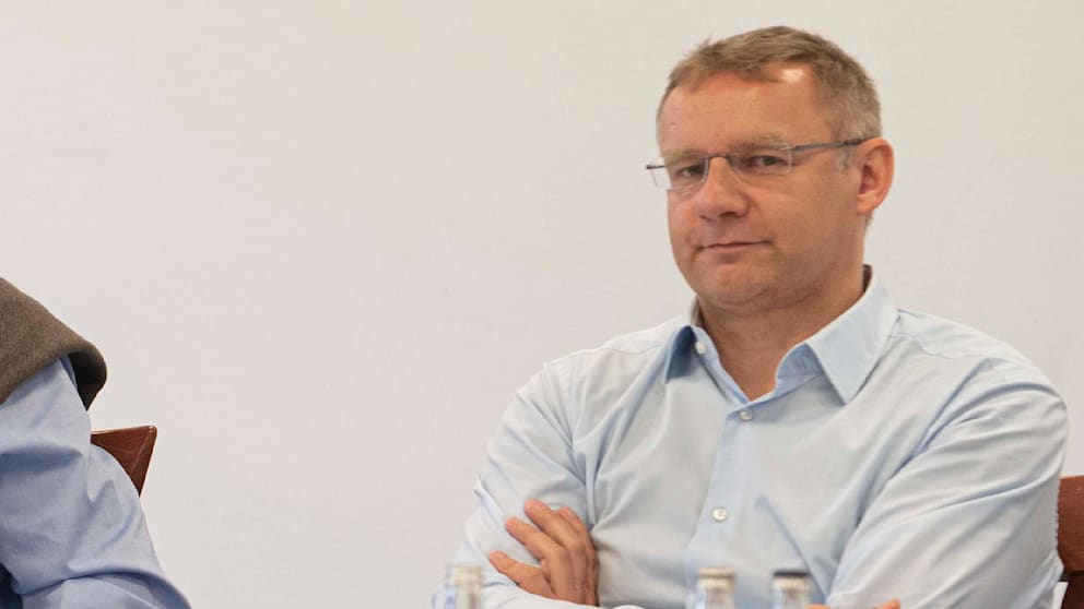 Eckhard Sauren (53)