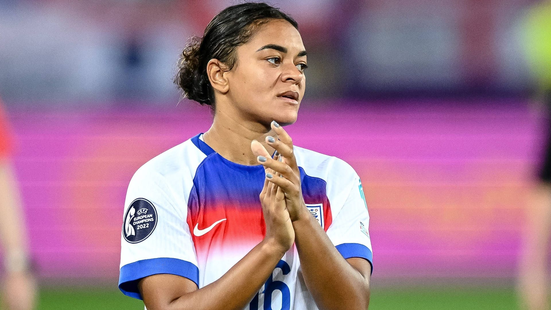 Jessica Carter: The English international has been engaged to Ann-Katrin Berger since May 2024.