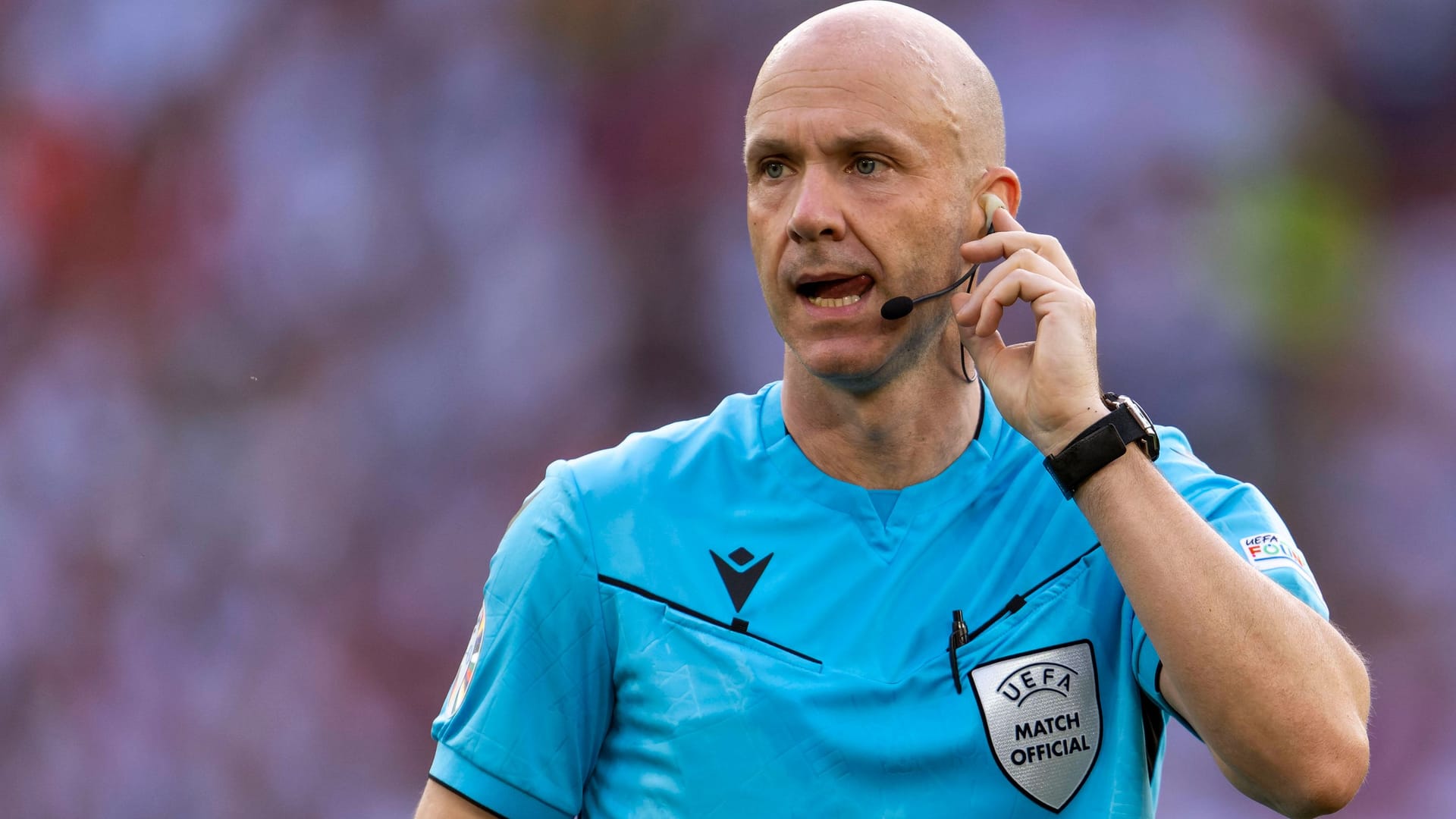 Anthony Taylor: The English referee decided against a penalty. Anthony Taylor: The English referee decided against a penalty.