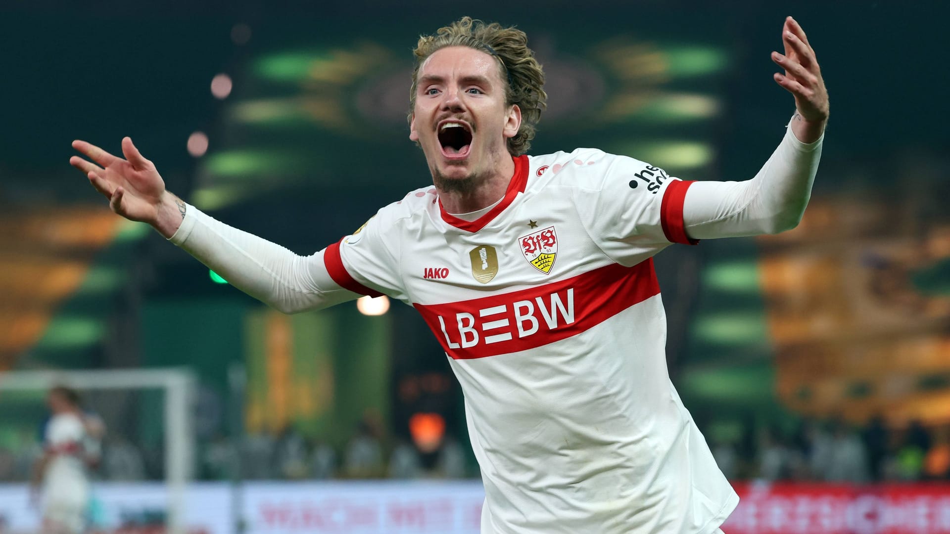 Stuttgart's Nick Woltemade at the goal celebration in the DFB Cup final: The attacker celebrated his breakthrough last season.