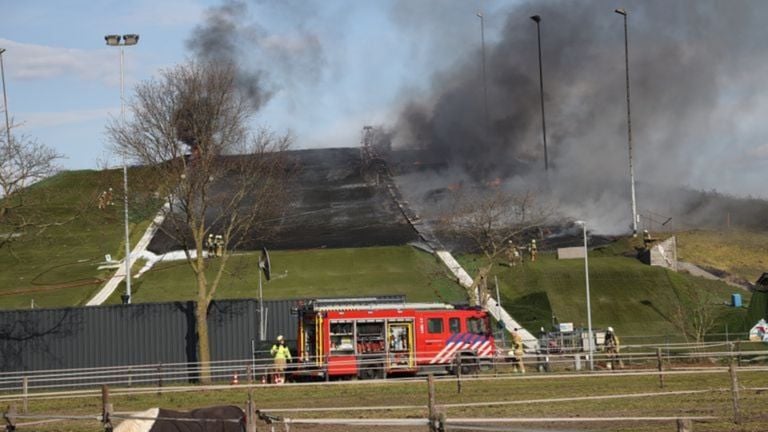 The middle and right piste partly destroyed by the fire (photo: Marco van den Broek/SQ Vision).