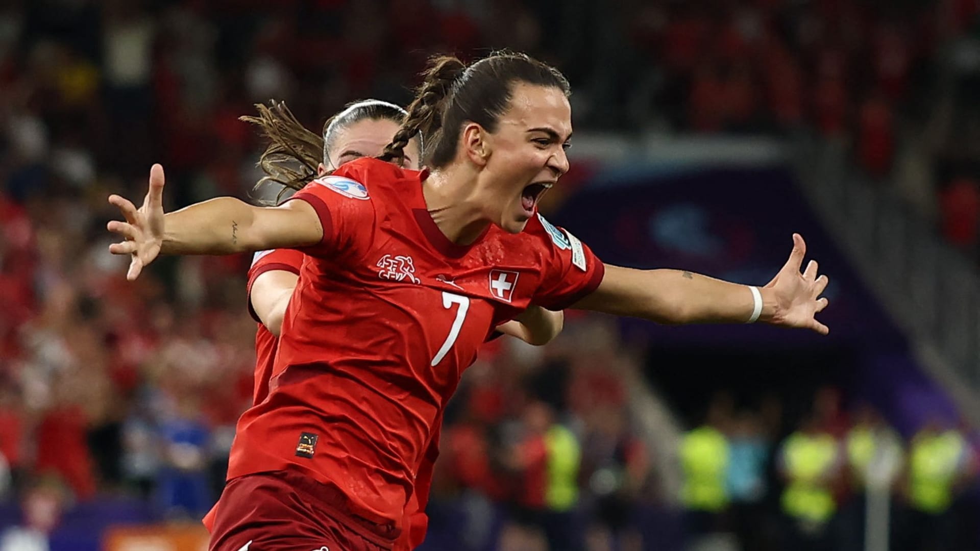 Riola Xhemaili screams her joy: she scored the decisive goal.
