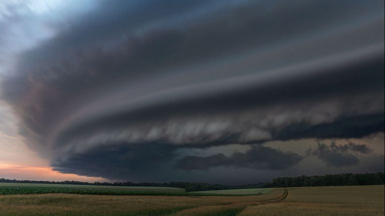 A photo of a super cell in Normandy (photo: Paul Begijn).