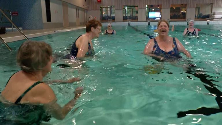 Coziness in the swimming pool (photo: NOS).