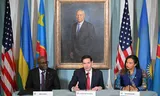 US Secretary of State Marco Rubio with his counterpart from Rwanda, Olivier Nduhungirehe, and Congo, Thérèse Kayikomenba Wagner, in Washington on Friday. 
