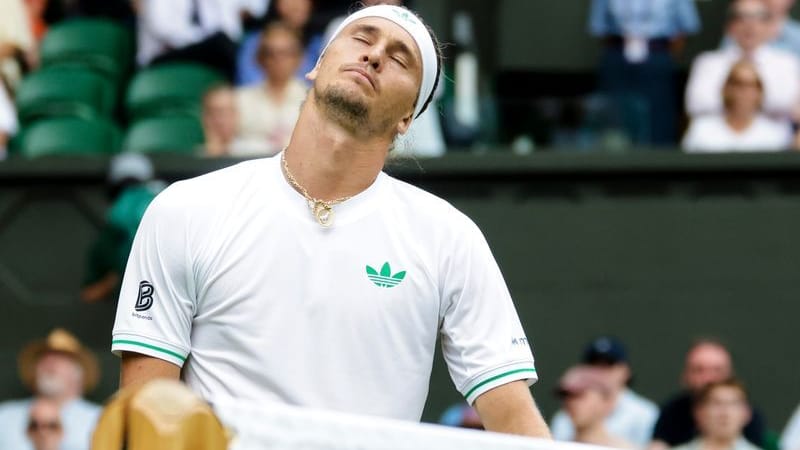 At the Rasmbledon Rasmbledon, Zverev left in the first round. Then he spoke of mental problems.
