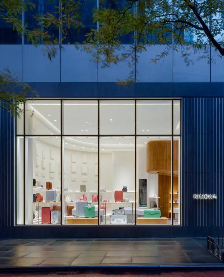 Facade of the new Rimowa business in New York