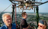 Left: balloonist Ad Haarhuis (owner of Ad Ballon). Middle: balloon pilot Sven de Hoogd (co-owner of Ad Ballon). Photo Merlin Daleman