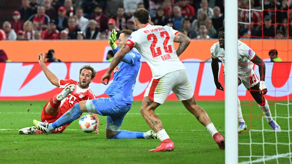 Das 4:0! Harry Kane (32/l.) macht alles klar. Der Engländer lässt später noch seine Treffer zwei und drei folgen.