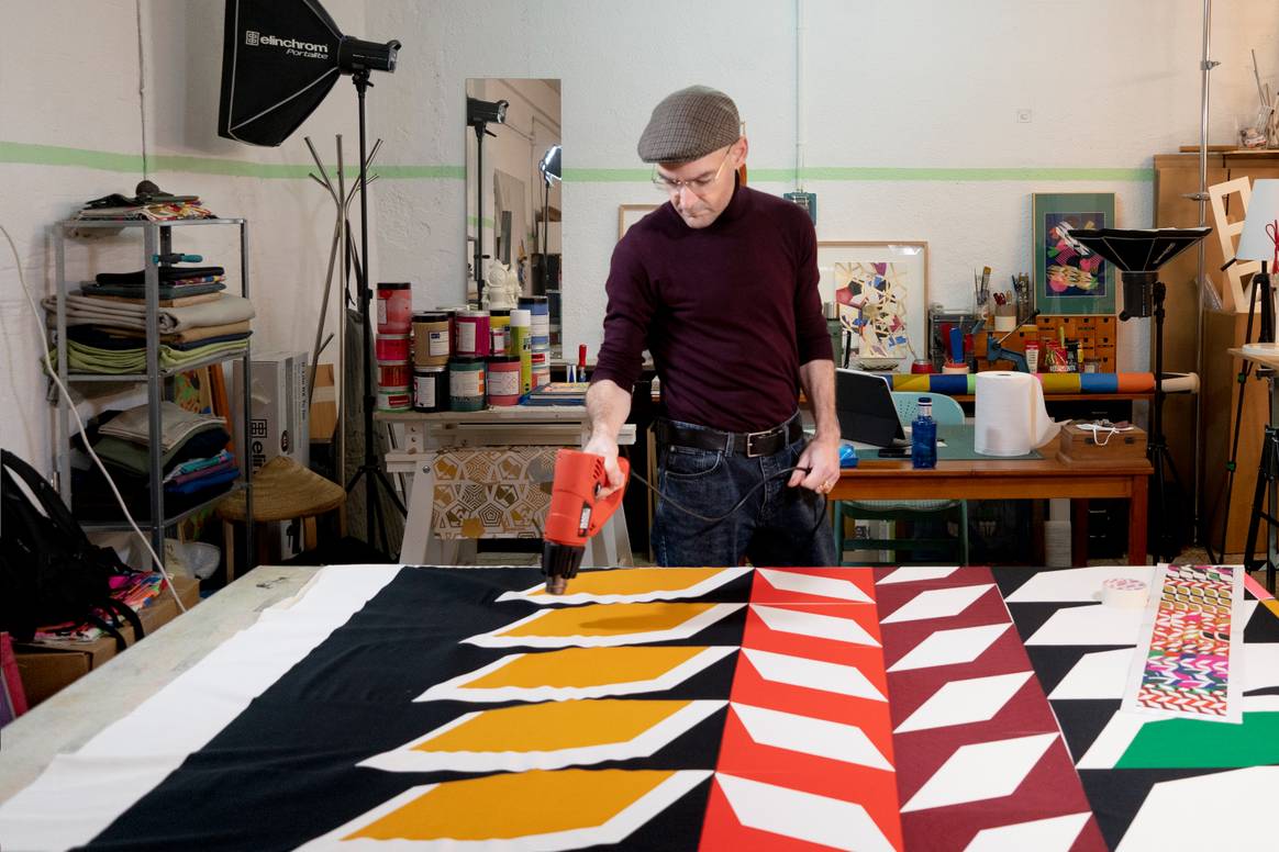 Federico Antelo Granero in his textile experiment workshop.
