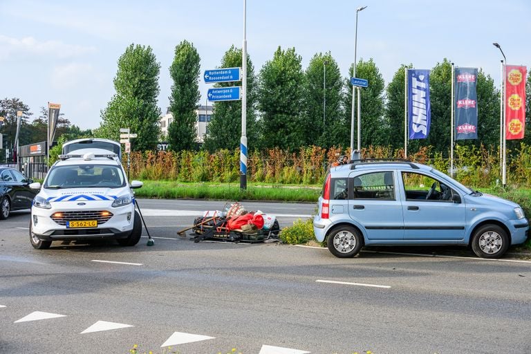 The road was closed off after the accident (photo: Tom van der Put/press agency Heitink).