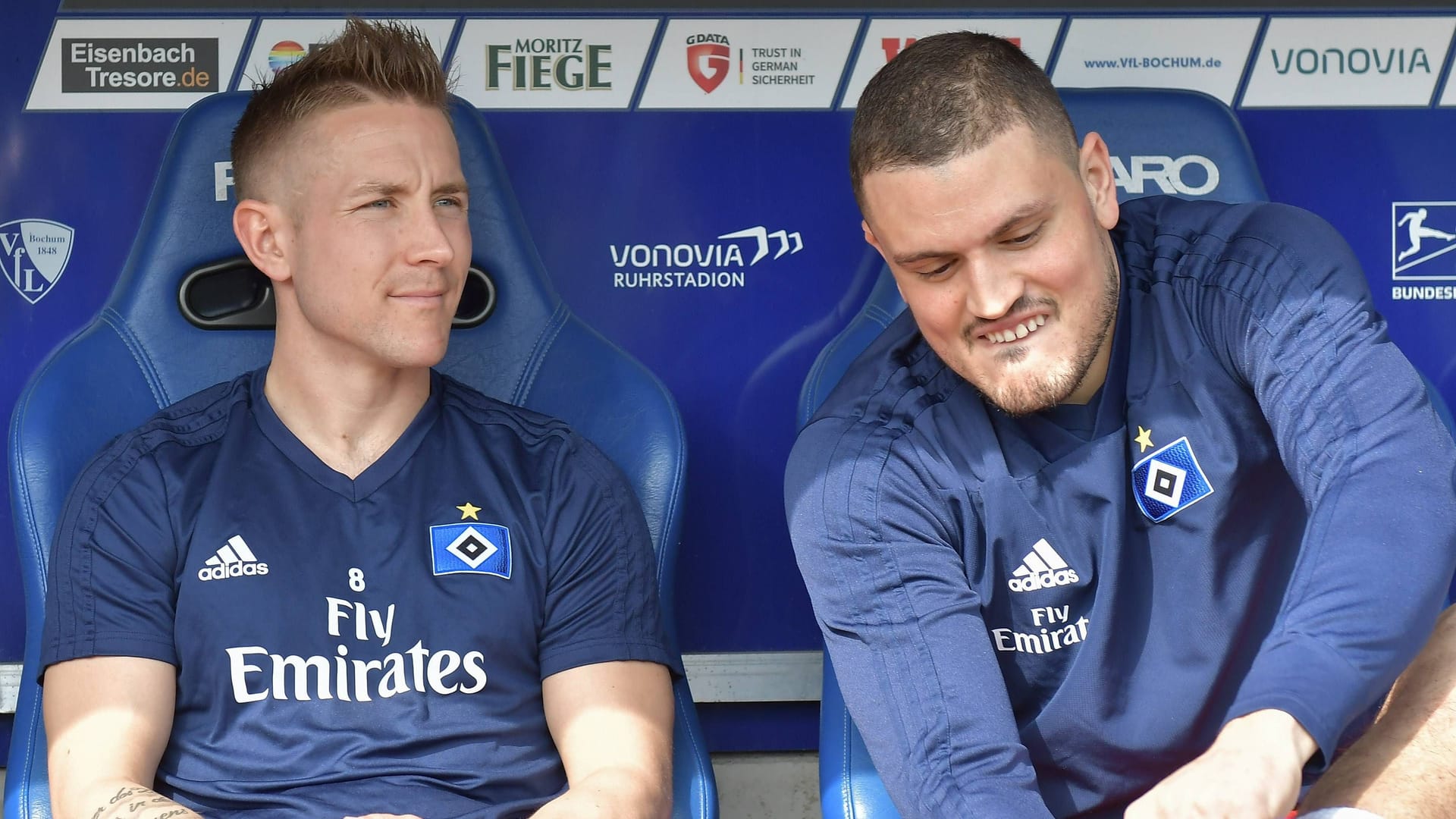 Lewis Holtby (left) in the HSV jersey: The former Bundesliga professional will continue his career in the Netherlands in the future.