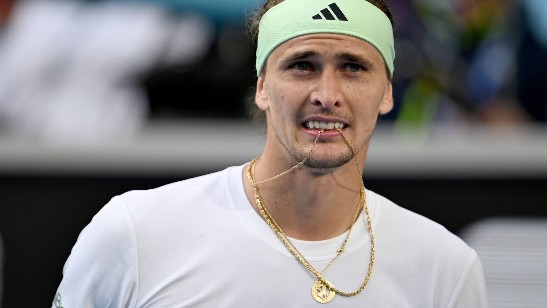 Alexander Zverev: He also wears his gold chains on the tennis court.
