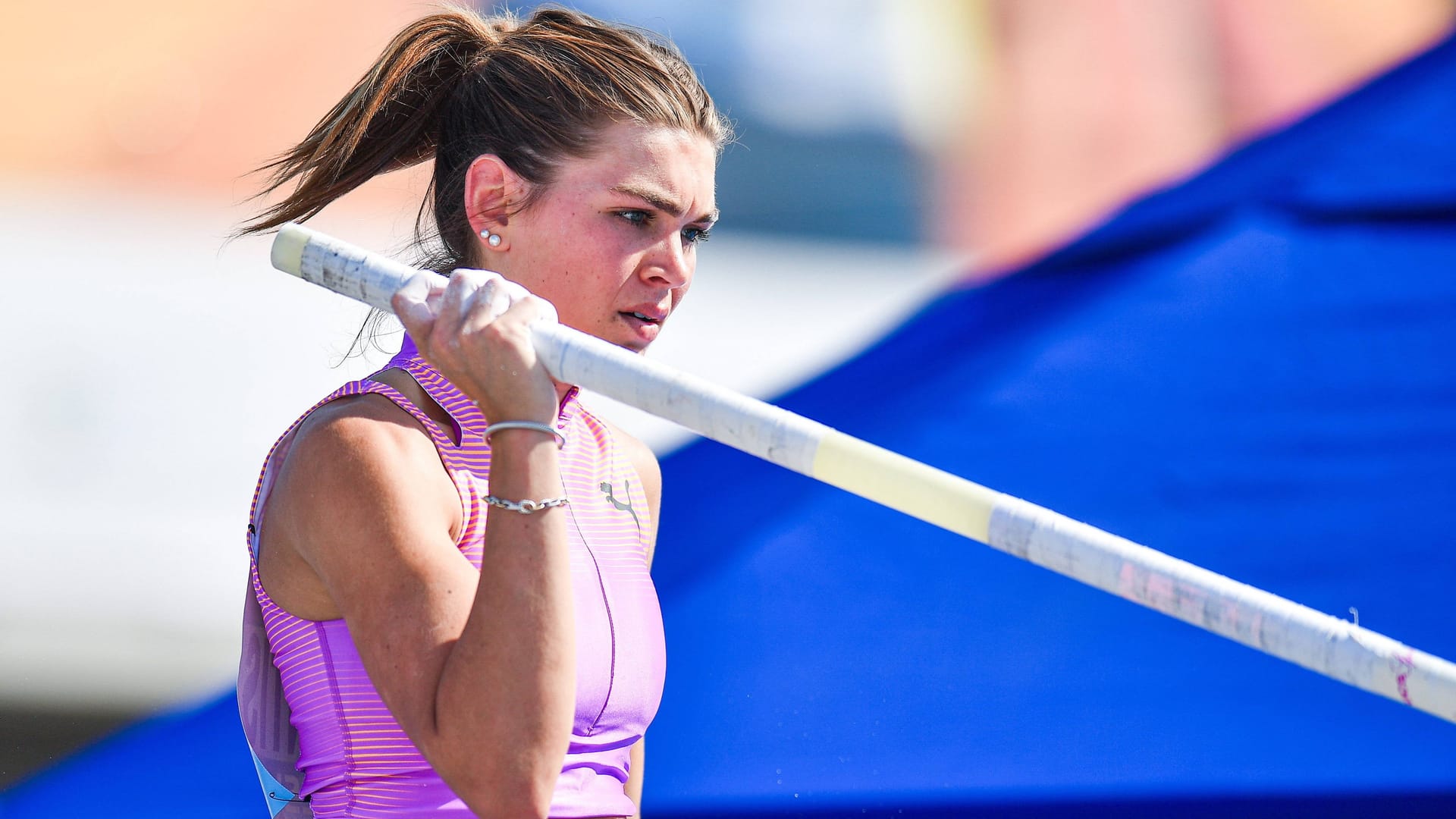 Johanna Duplantis: She is three years younger than her brother and world record holder Armand.