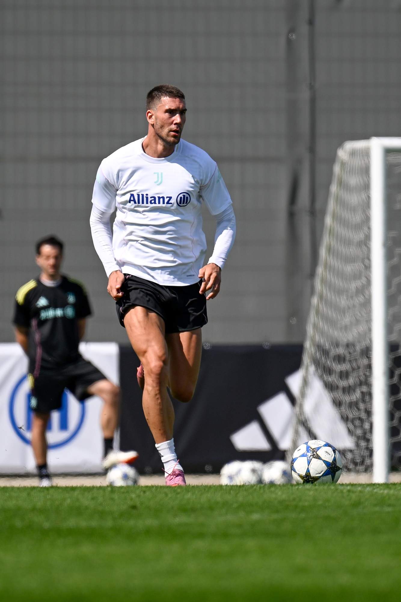 Herzogenaurach, Germany - August 7: Dusan Vlahovic of Juventus During A Training Session on August 7, 2025 in Herzogenaurach, Germany. (Photo by Daniele Badolato - Juventus FC/Juventus FC Via Getty Images)