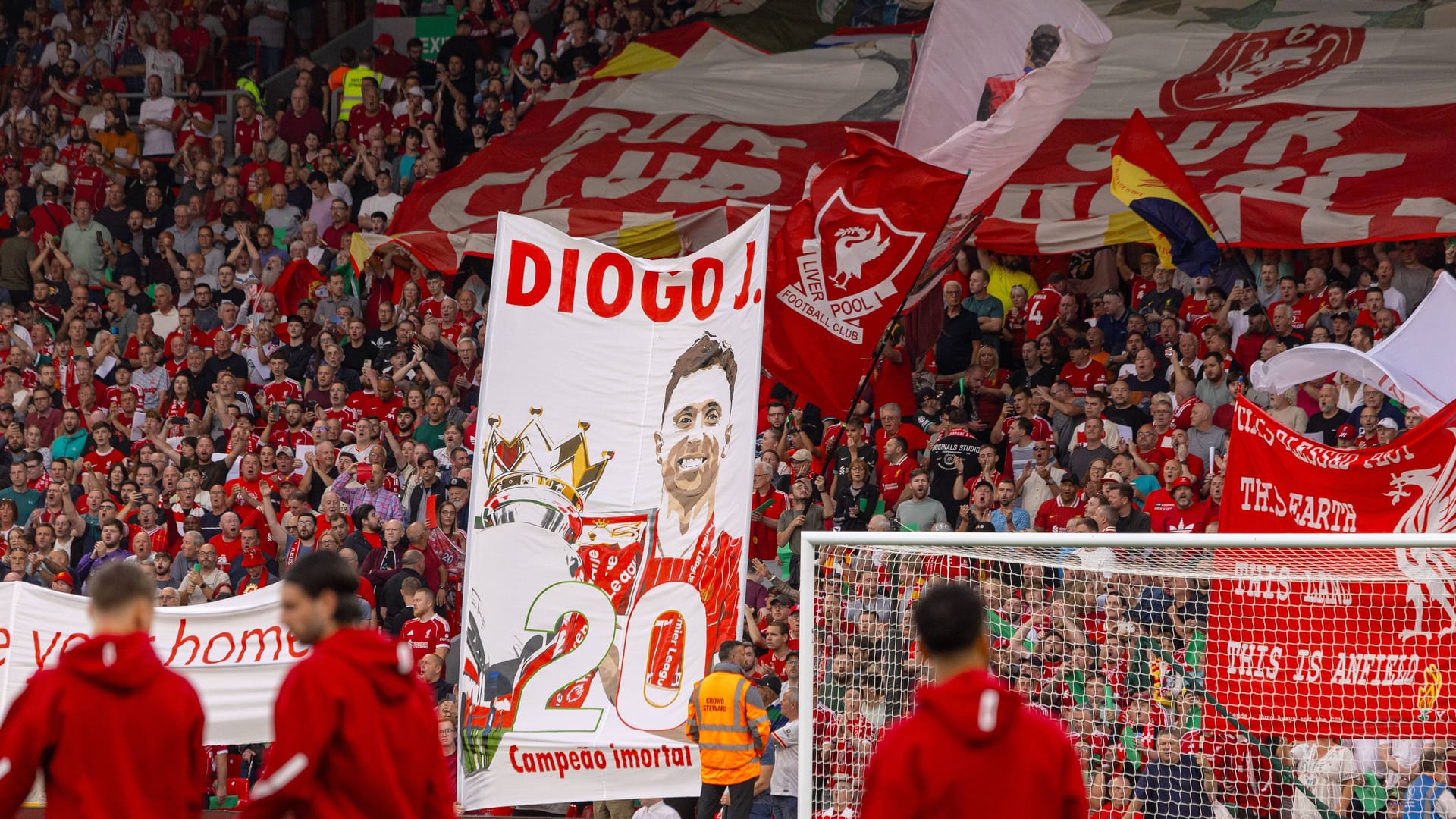 On Friday was the first Premier League game of Liverpool FC after Die Die Diogo Jotas.