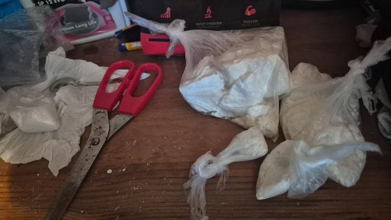 There was three hundred grams of cocaine in the house (photo: police Gestel/Instagram).