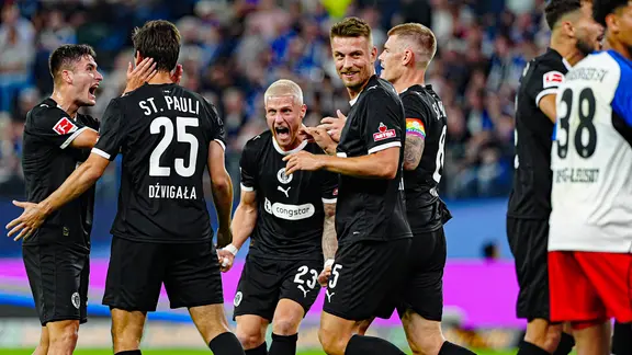FC St. Pauli celebrates the HSV Volkspark Stadium