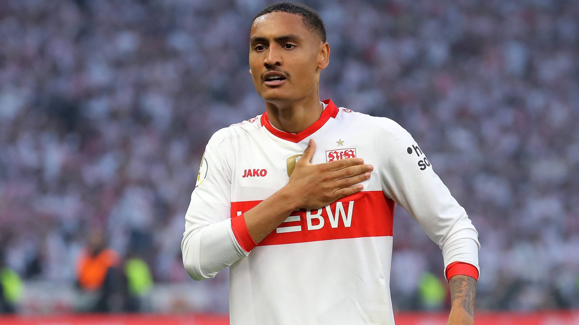 Stuttgart leaves no longer in the VfB jersey: Enzo Millot.