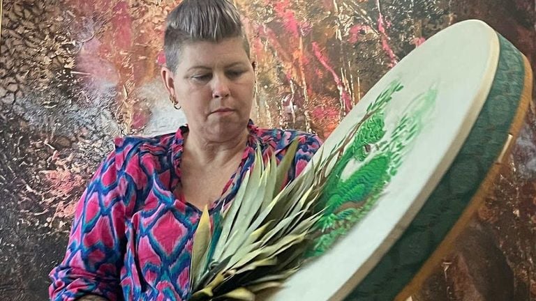 Trudie during the creative workshops that she now gives herself (private photo). 
