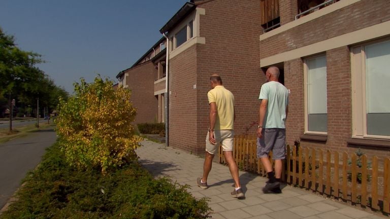 Together they regularly go hiking (photo: Omroep Brabant).