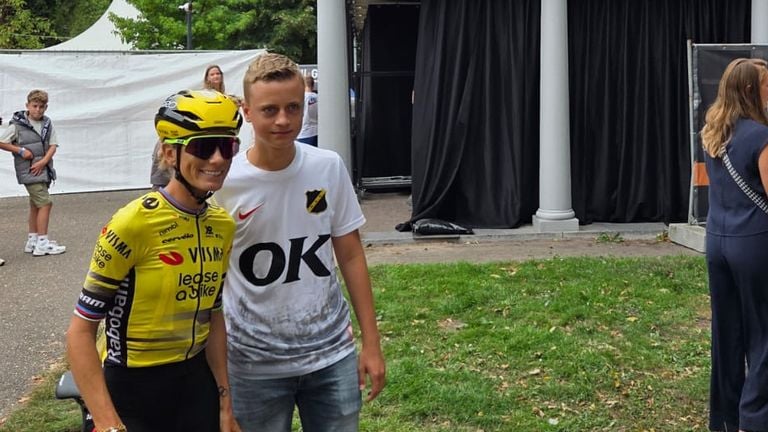 Pauline Ferrand-Prévot was popular with the fans in Etten-Leur (photo: Leon Voskamp).