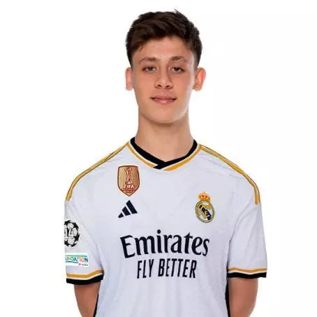 Arda Güler, Centrocampista