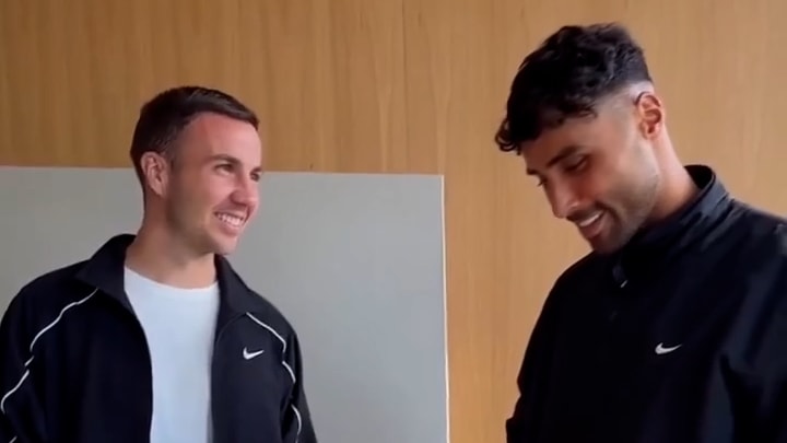 „Eine Beleidigung“: Diskussion über Götze-Geschenk für Nader Jindaoui