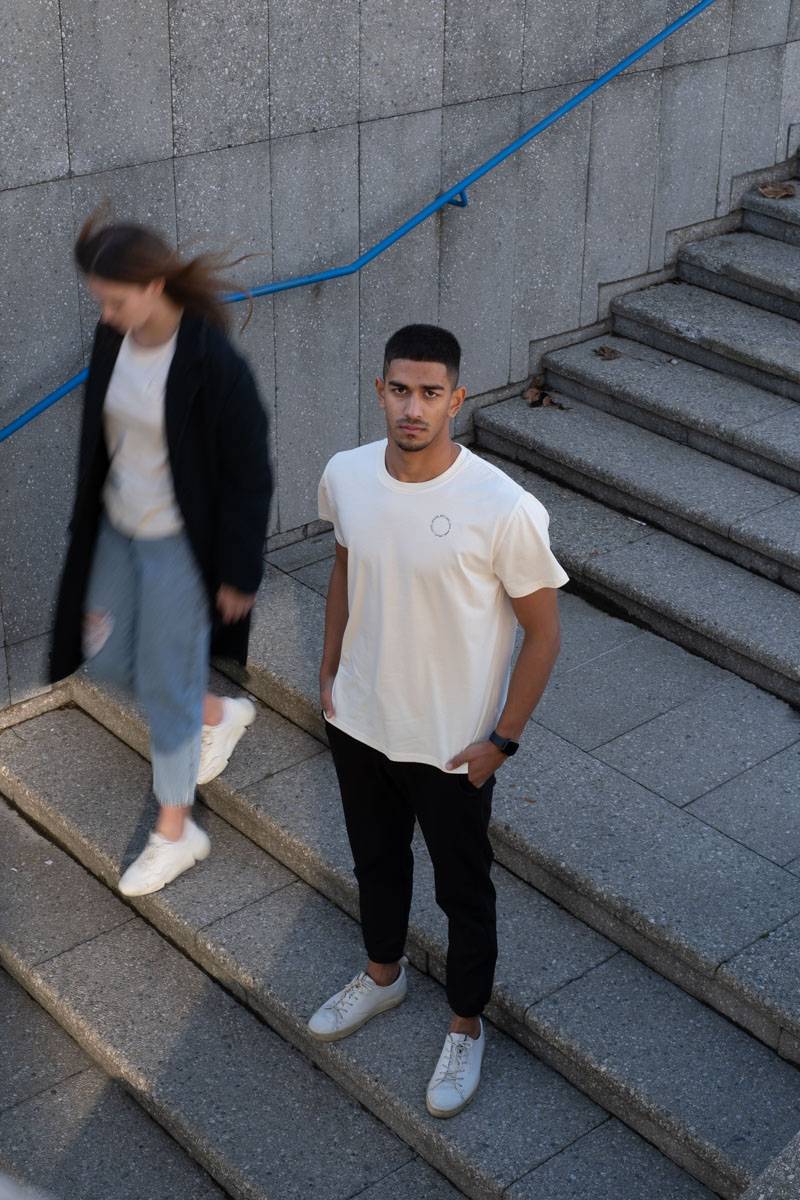 Unisex jersey 'Join the Circle.'