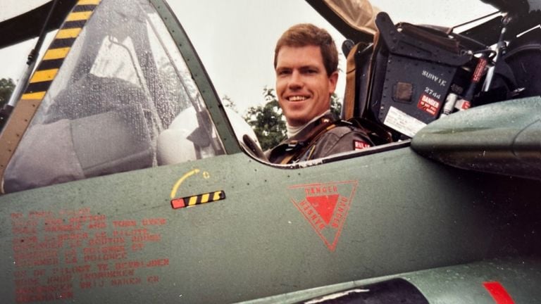A young Freek van der Vaart during his career at the Air Force (photo: via Freek van der Vaart)