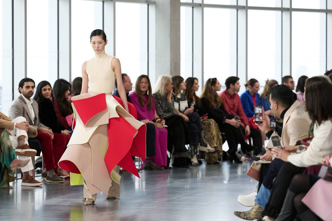 Roksanda AW25 Catwalk Show at LFW Roksanda AW25 Catwalk Show at LFW