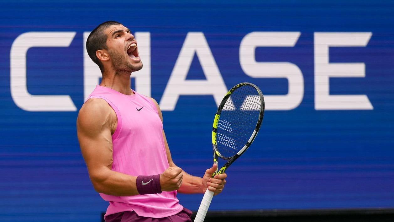 Carlos Alcaraz screams his joy: he strives for his second title in New York.