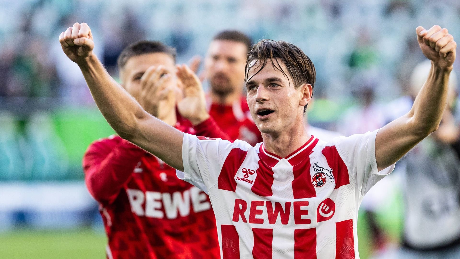 Jakub Kaminski: He is loaned from Wolfsburg to Cologne.