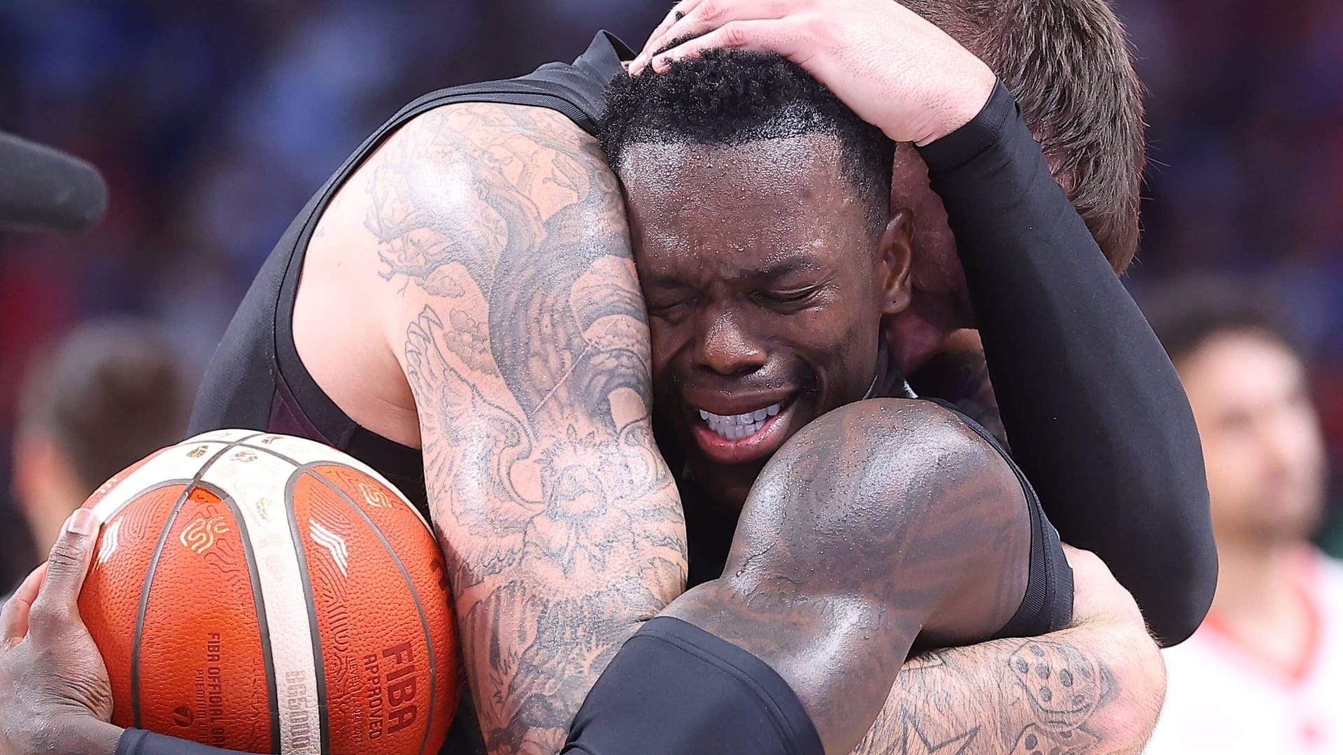 Daniel Theis and Dennis Schröder: The European champions have known each other for a long time.