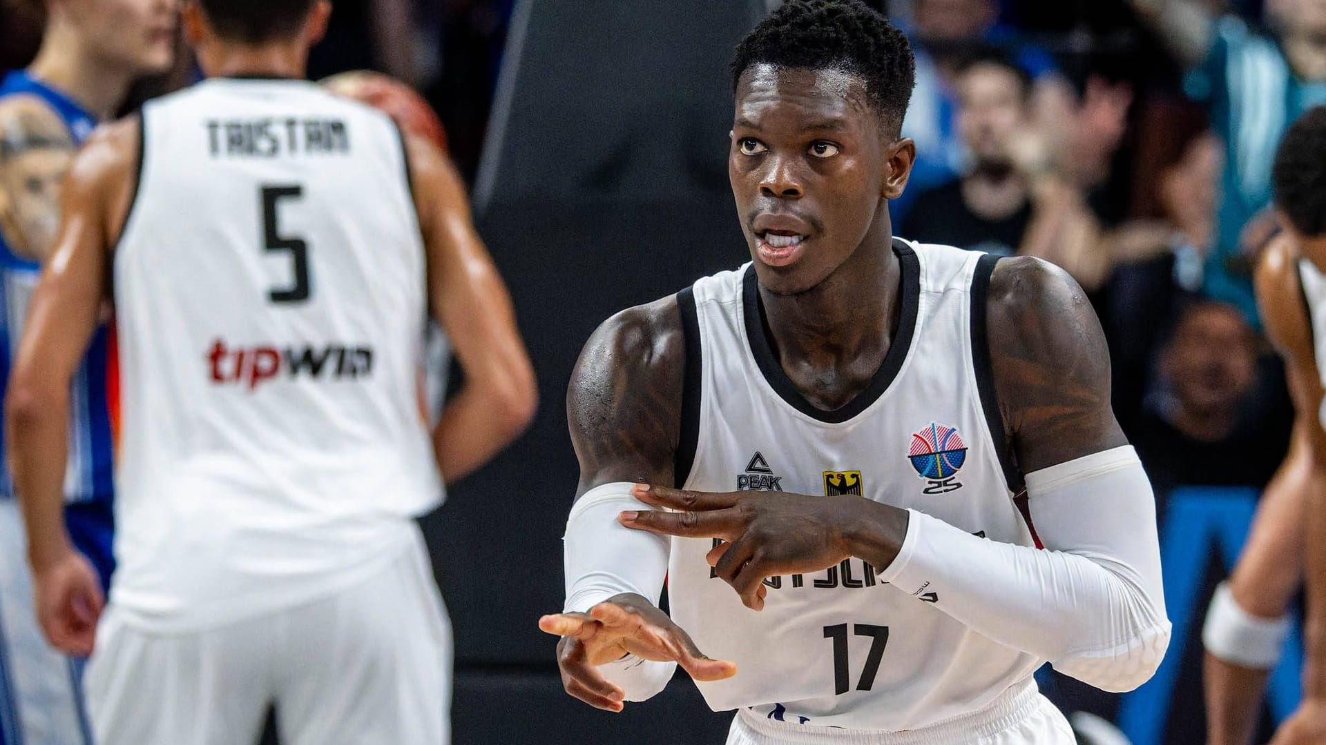 Dennis Schröder: He became the best German thrower against Finland.