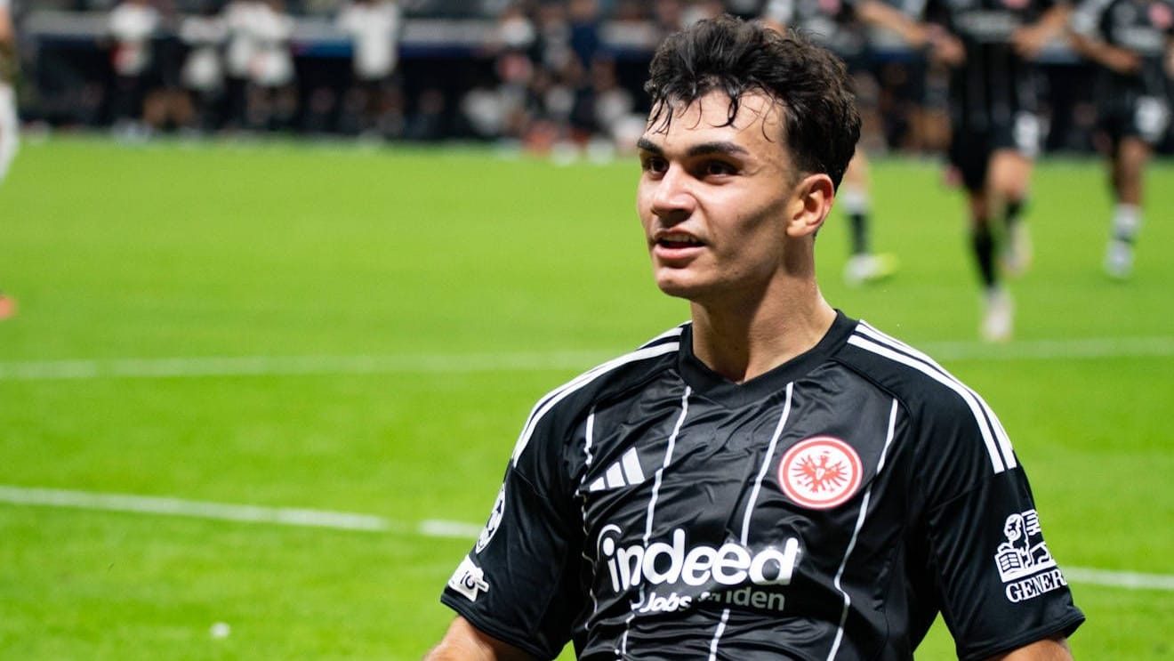 Can Uzun showed an outstanding performance in his first Champions League game.