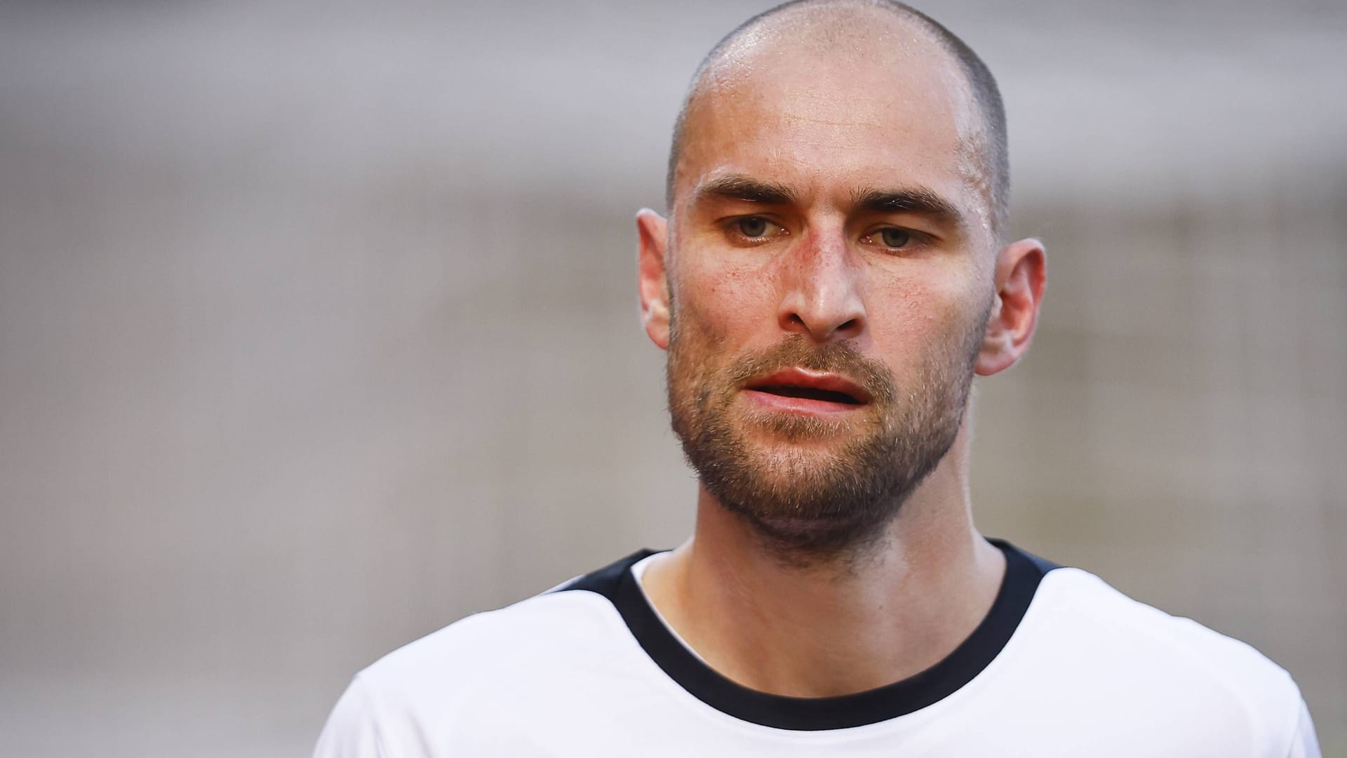 Bas Dost: He played in the Bundesliga for VfL Wolfsburg and Eintracht Frankfurt.