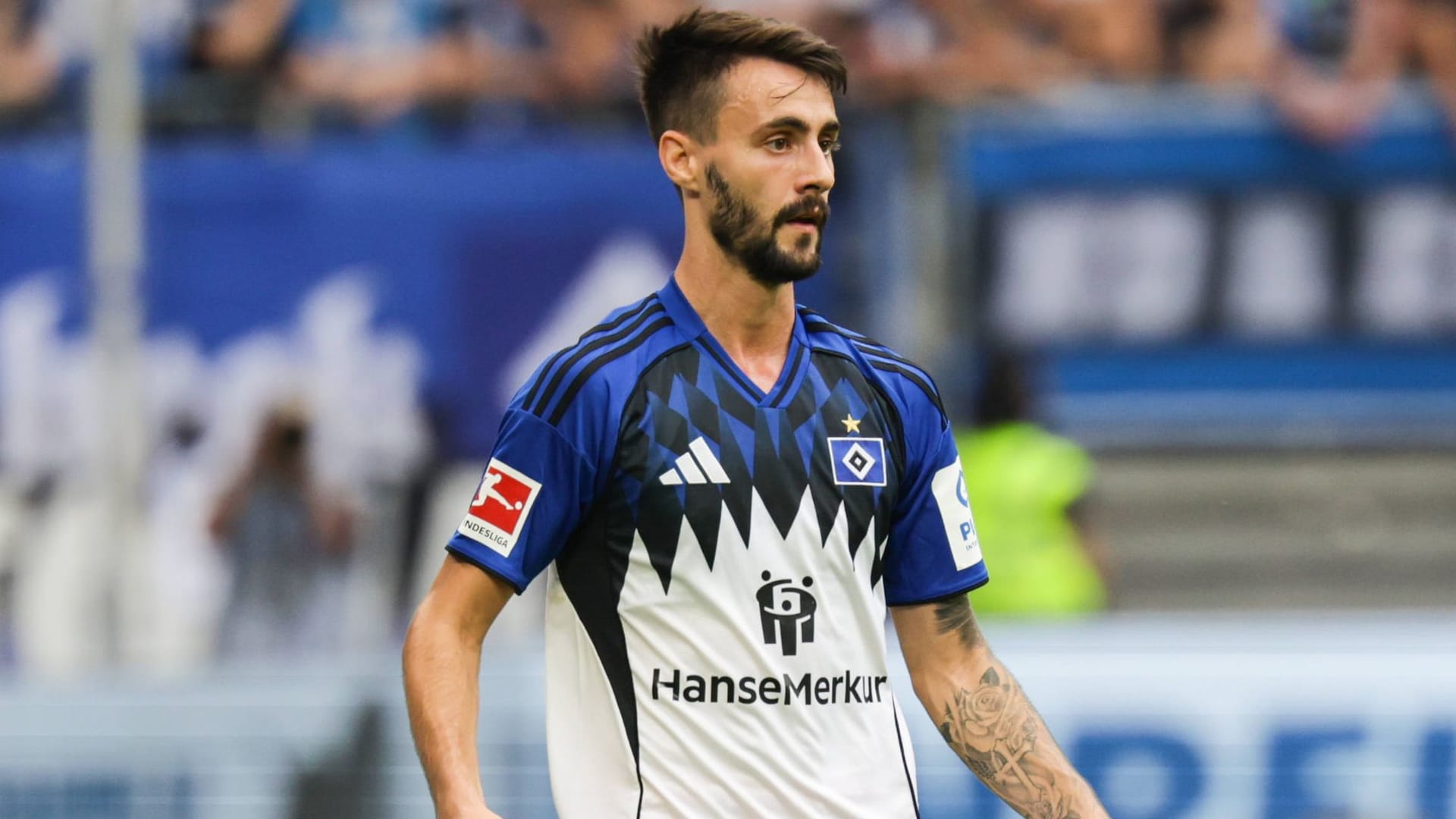 Fabio Vieira in the HSV jersey: The Portuguese collected a red card in added time against Union Berlin.
