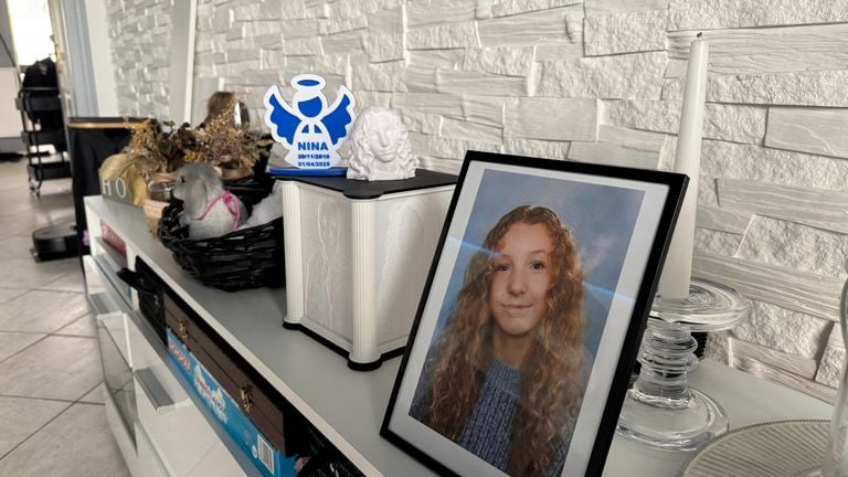 With her blond curls and beautiful smile, Nina seemed like a carefree teenager (photo: Omroep Brabant).