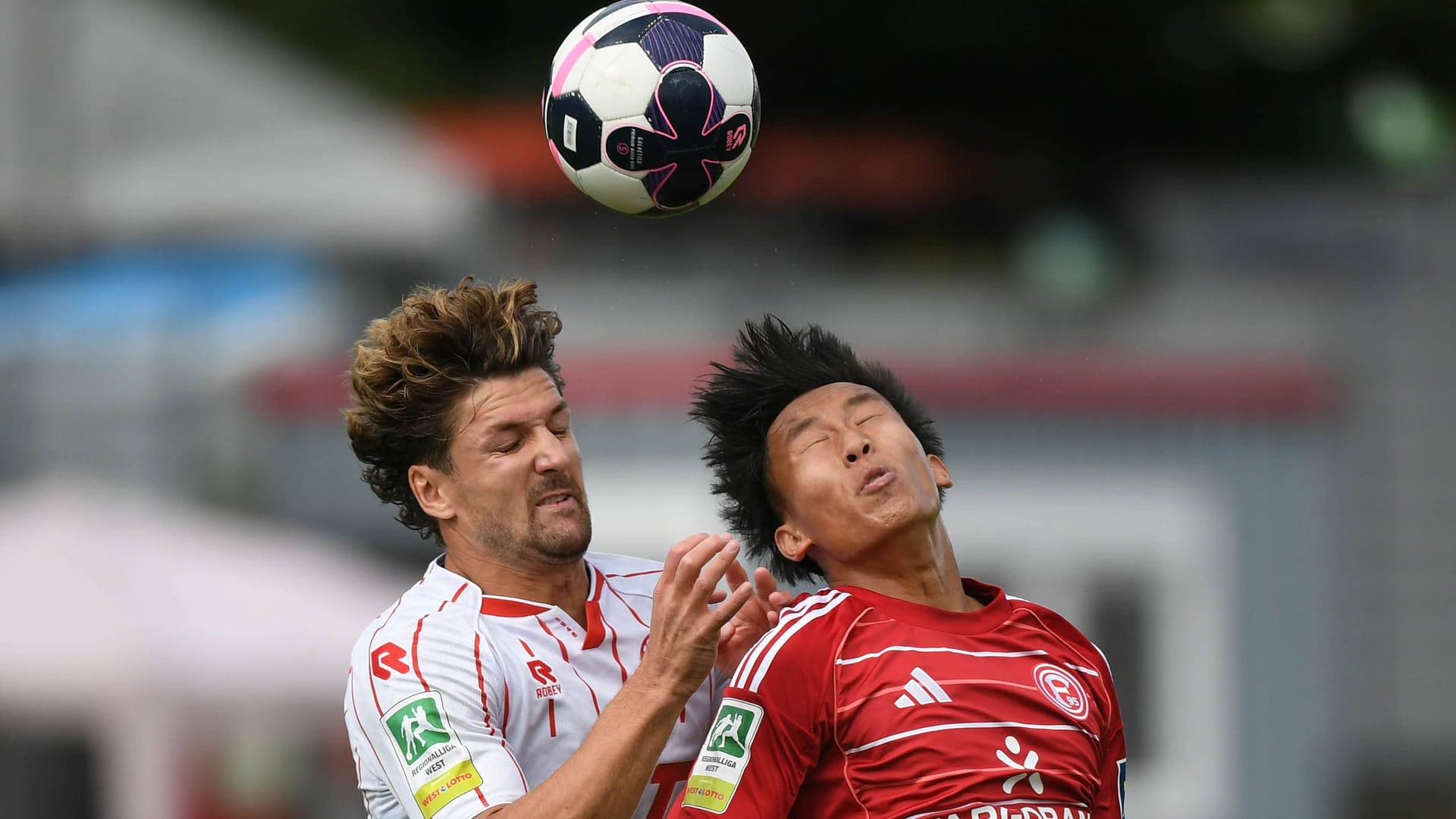 Duel of two players from Fortuna Düsseldorf and Fortuna Cologne (symbol image): After the game there were serious accusations.