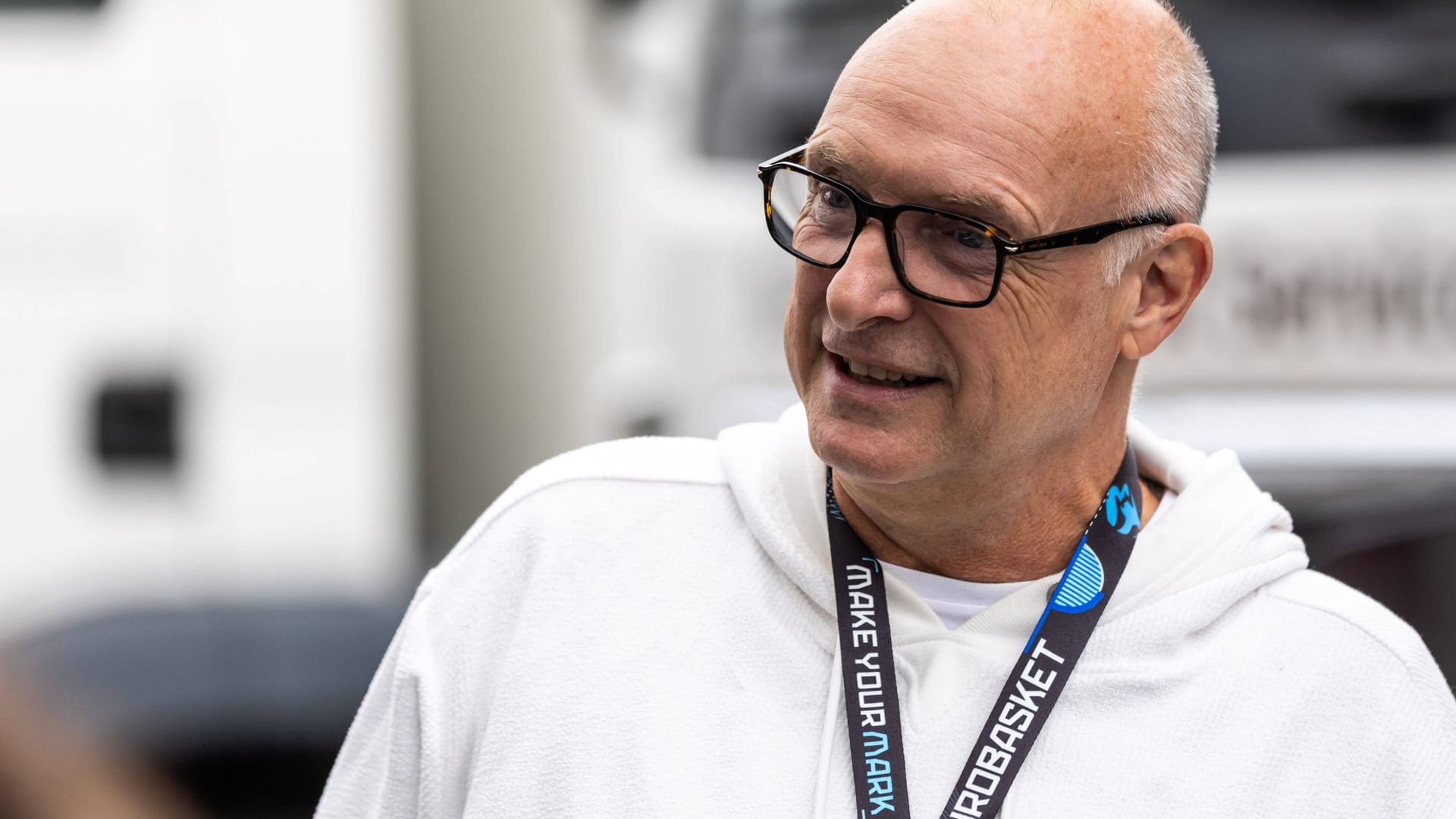 Frank Buschmann: He is currently traveling at the Casketball European Championship in Riga in Latvian.