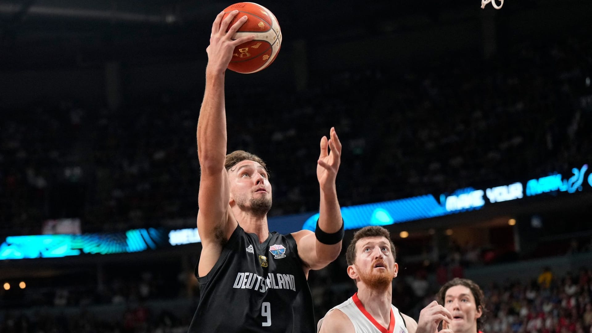 Franz Wagner moves to the basket: The German forward is the world and European champions at the age of 24.