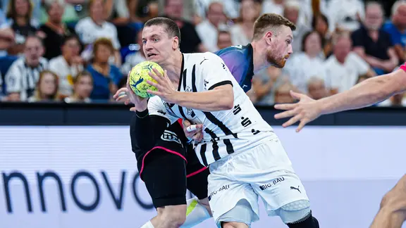 Kiel game scene against Wetzlar: Elias Ellefsen á Skipagötu