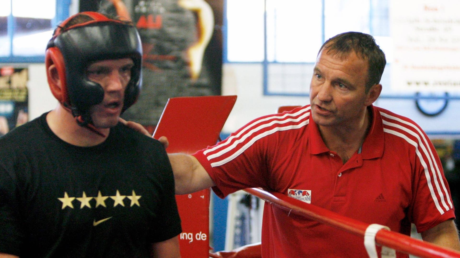 Michael Timm (right) next to Jürgen Brähmer: They trained for years.
