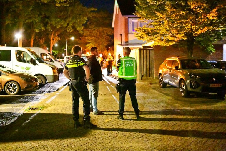 The police make a raid (photo: Heitink/ Rico Vogels news agency.)